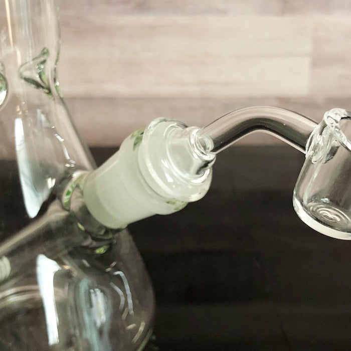 How to Use a Bong for Dabs
