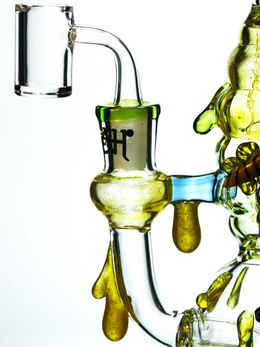 The Queen Bee by Lookah